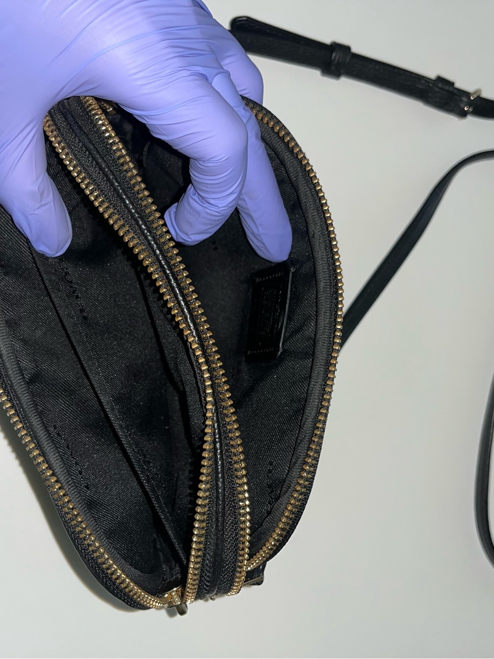 Authentic COACH Pebbled Leather Double Zip Crossbody Bag +✨BONUS free bag - Picture 7 of 14